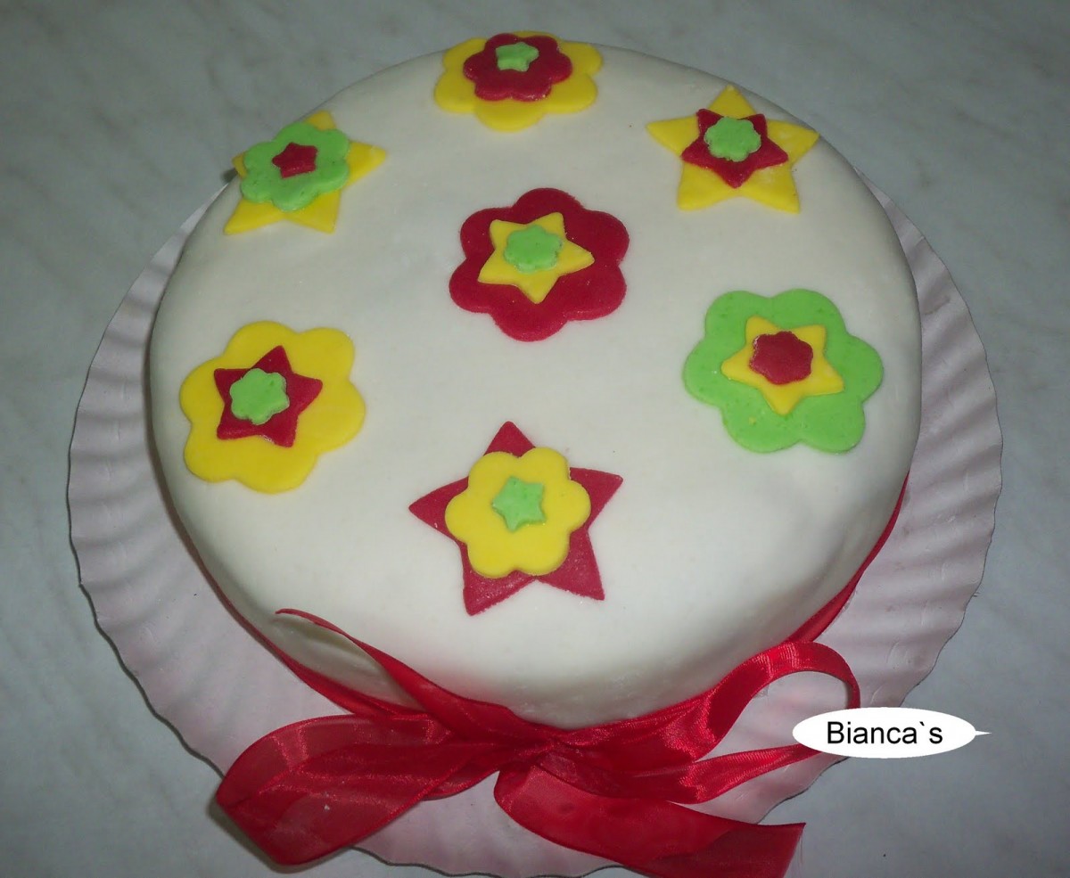 Tort Bianca cu stelute
