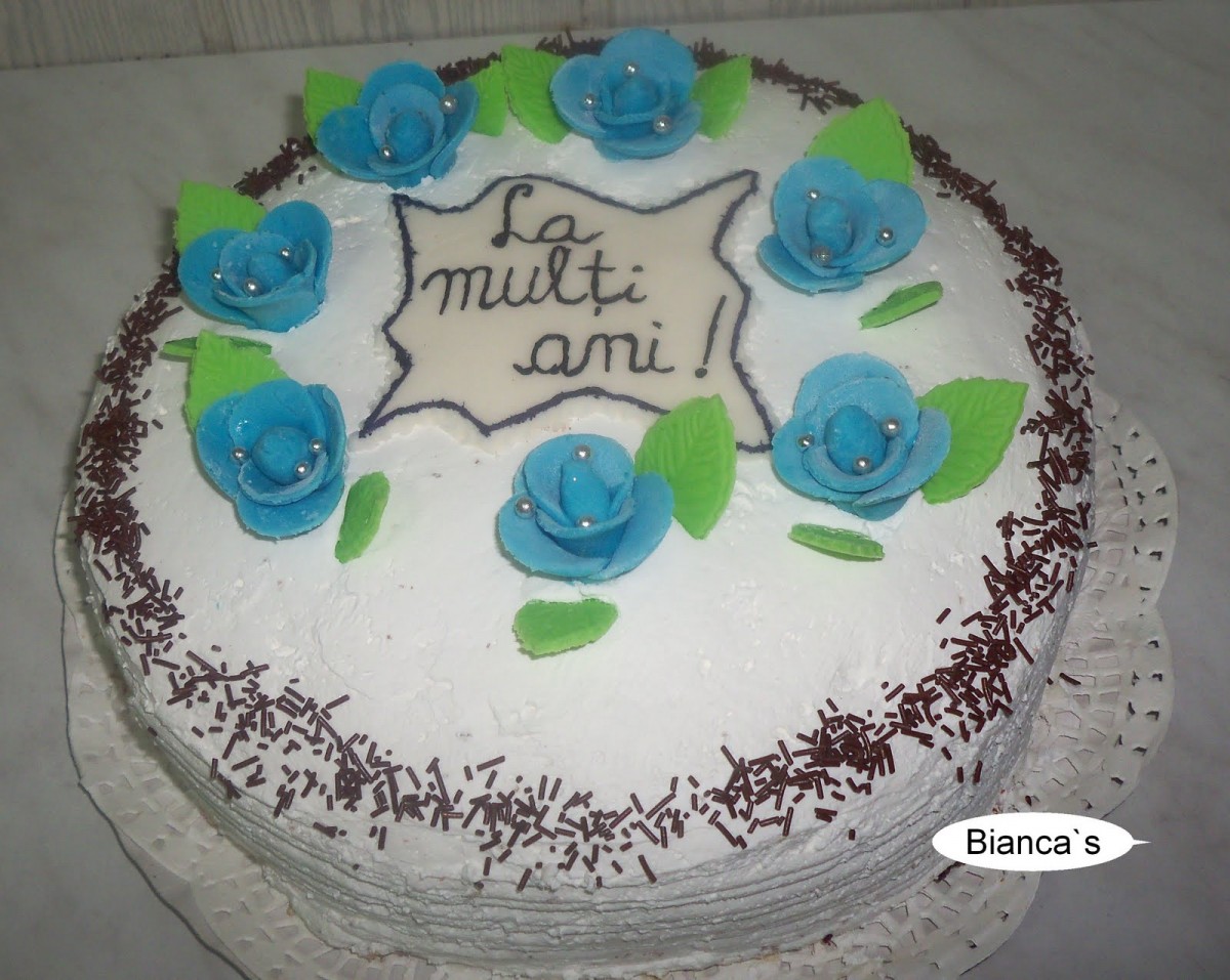 Tort cu flori