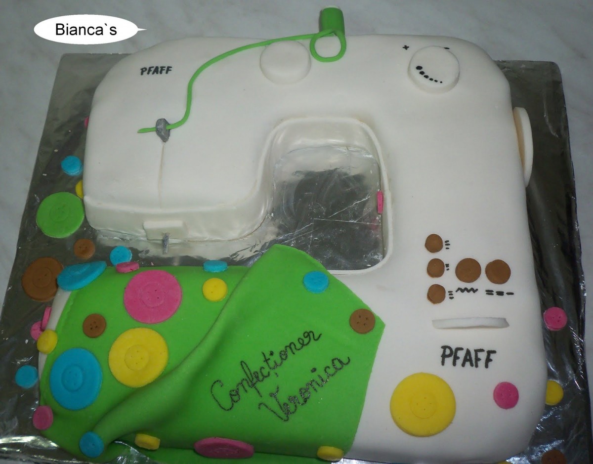 Tort masina de cusut ( Sewing machine cake)