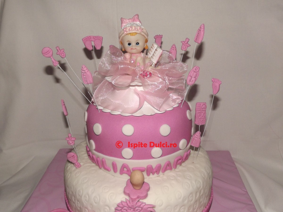 Tort de botez Emilia Maria