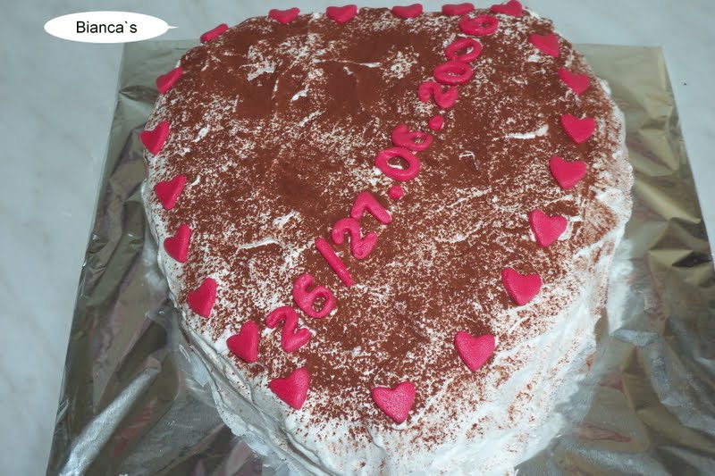 Tort inima de tiramisu