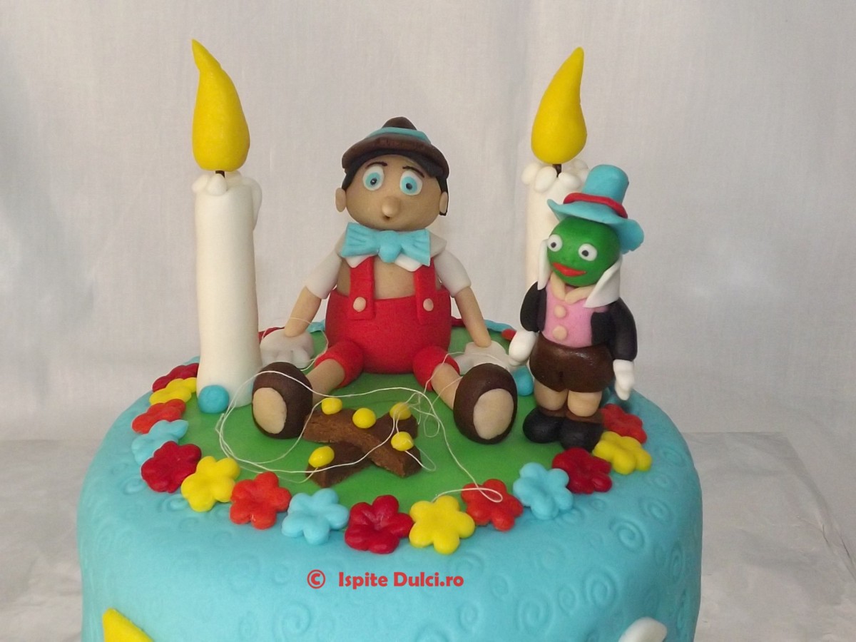 Tort Pinochio