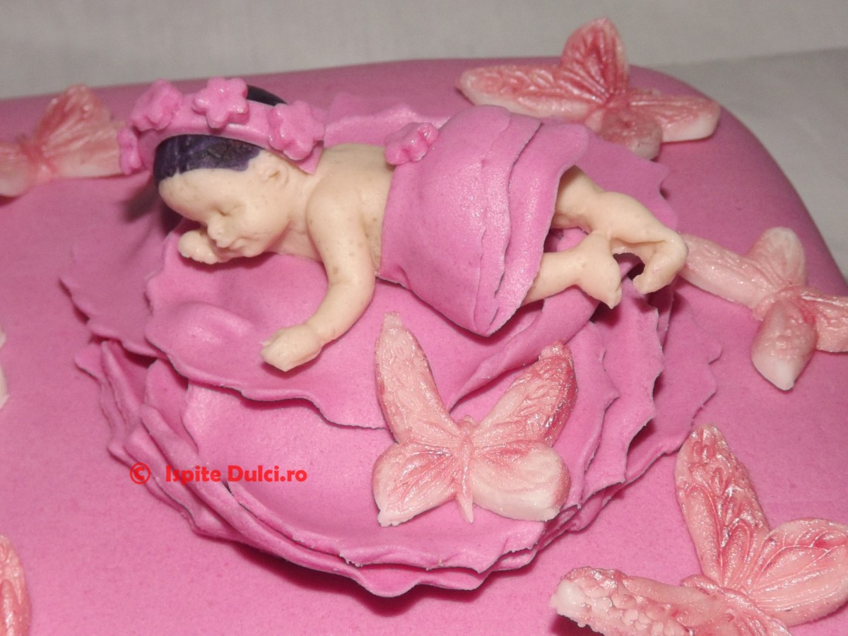 Tort botez Julia