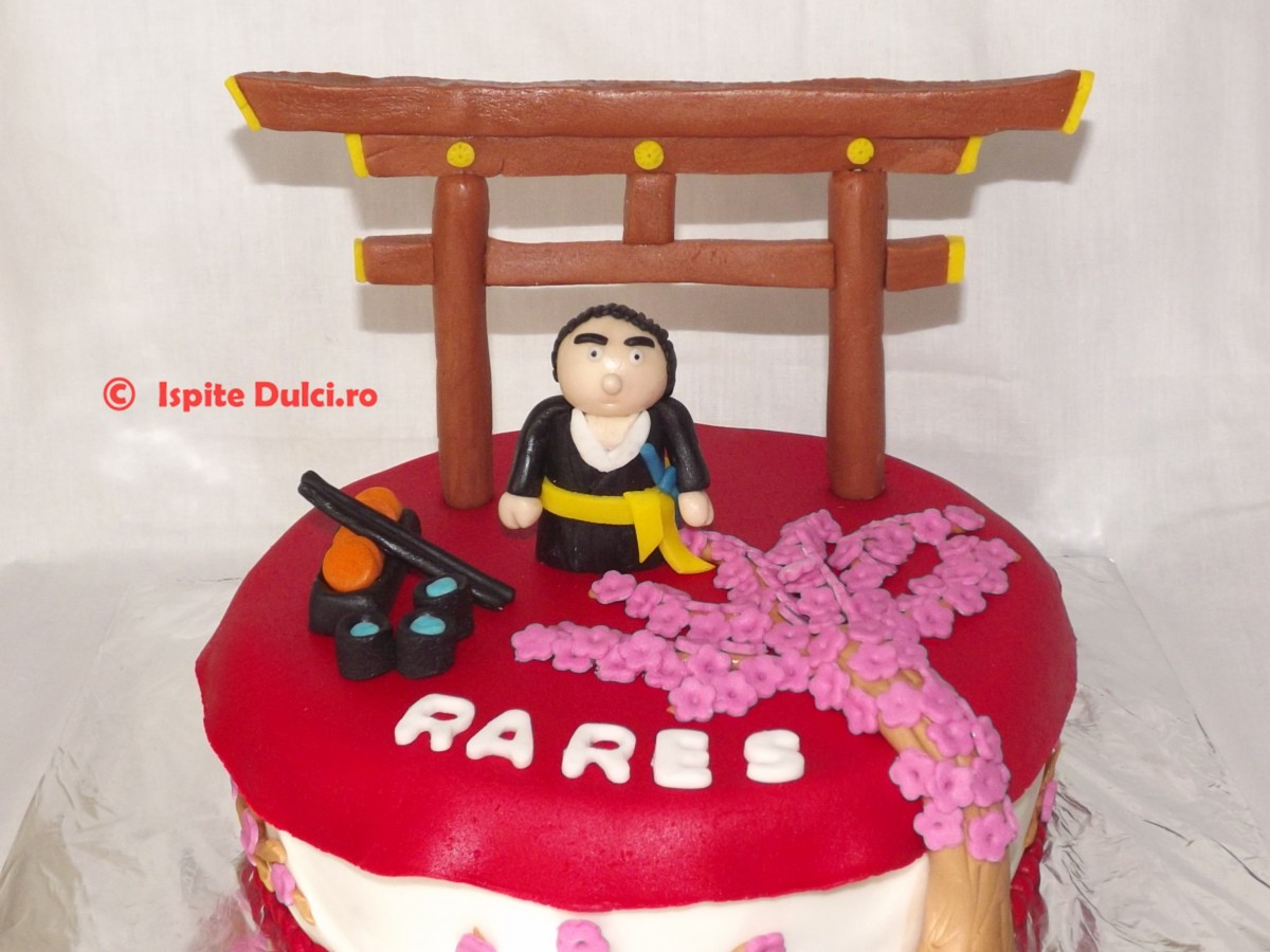 Tort cu samurai
