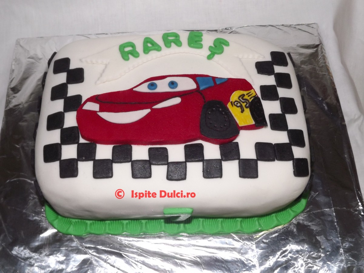 Tort Fulger McQueen pentru Rares