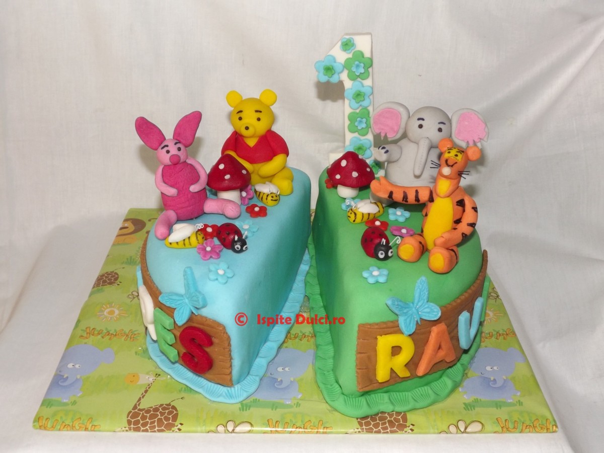 Tort Winnie the Pooh pentru gemeni