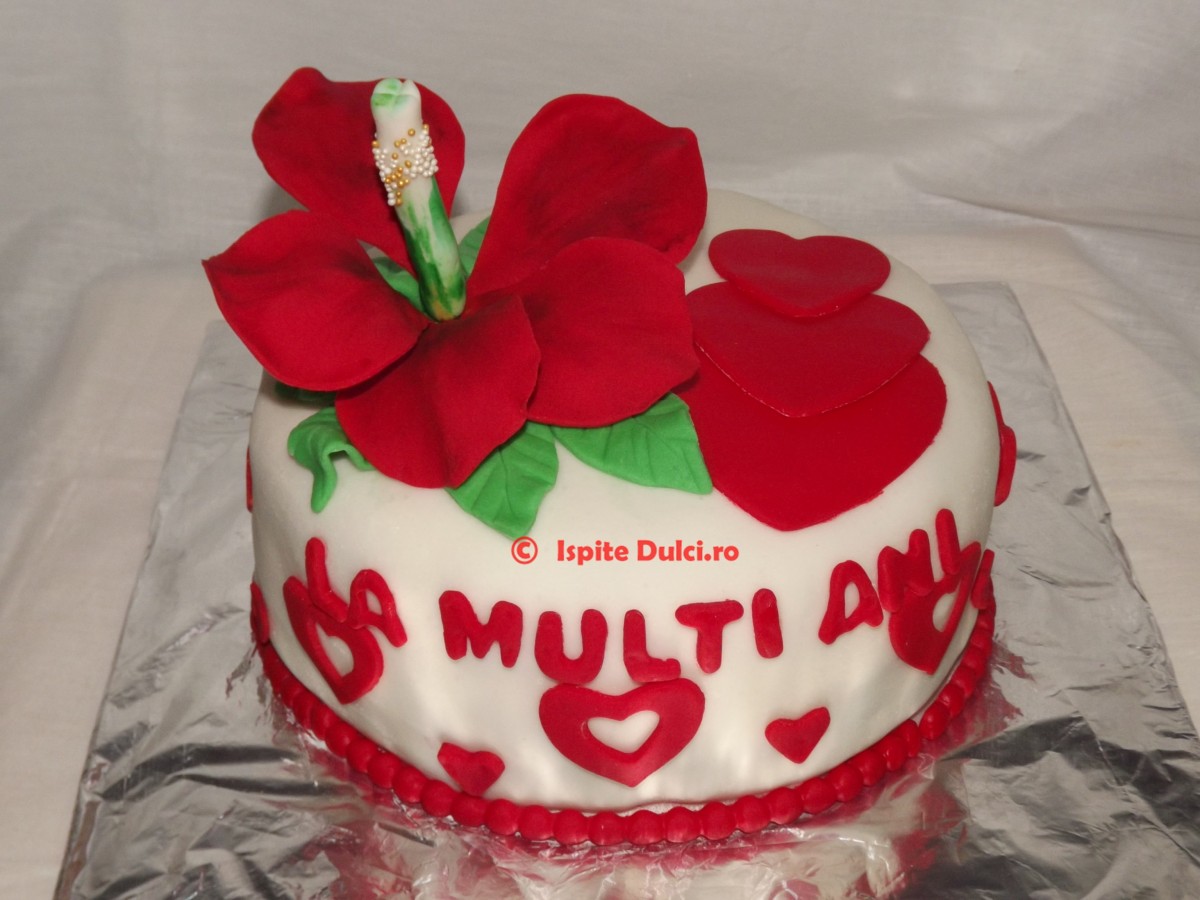 Tort cu hibiscus