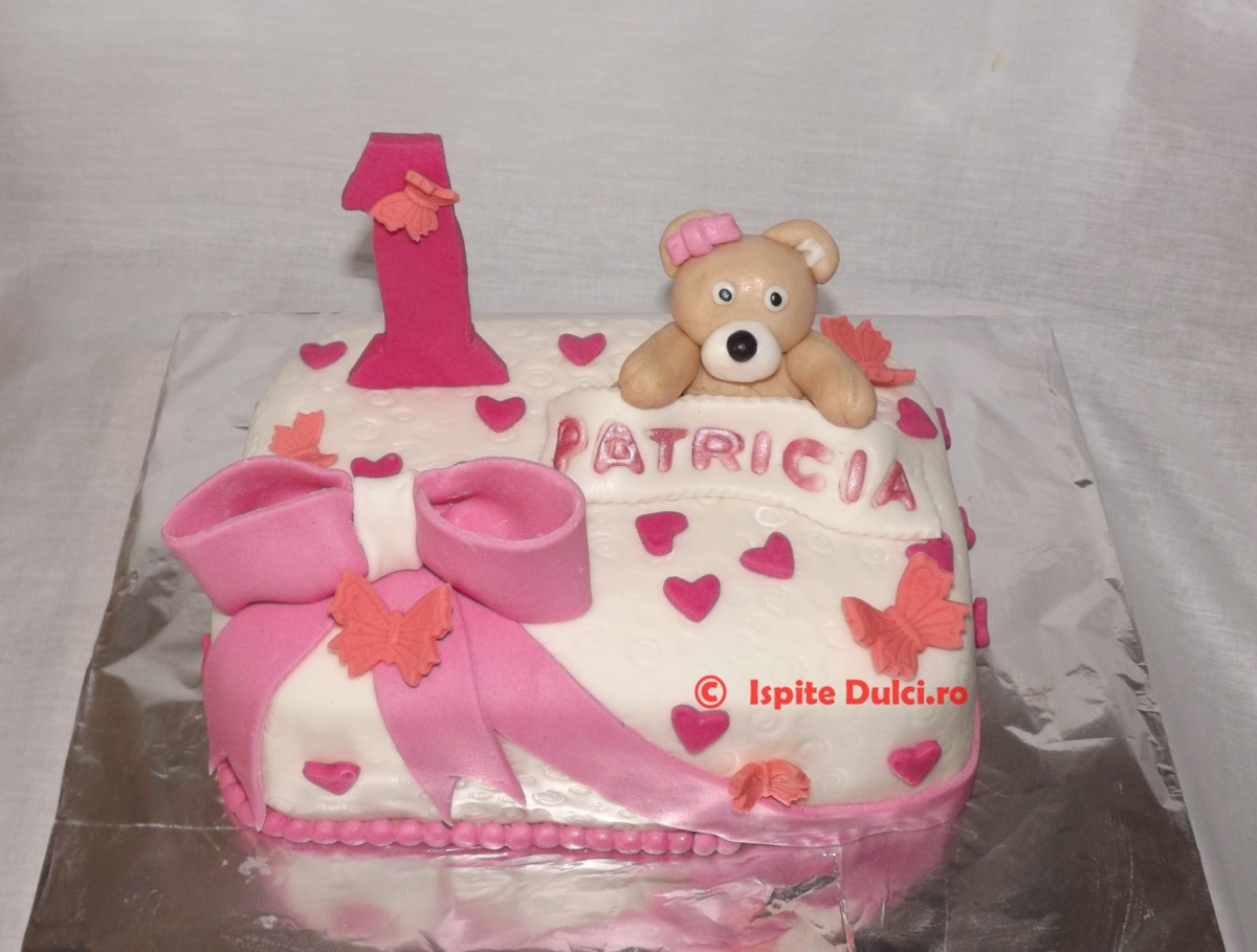 Tort cu ursulet pentru Patricia