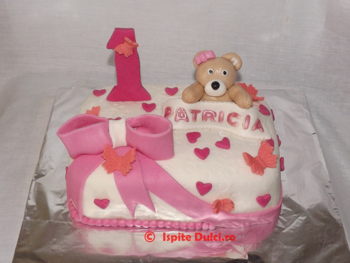 Tort cu ursulet pentru Patricia