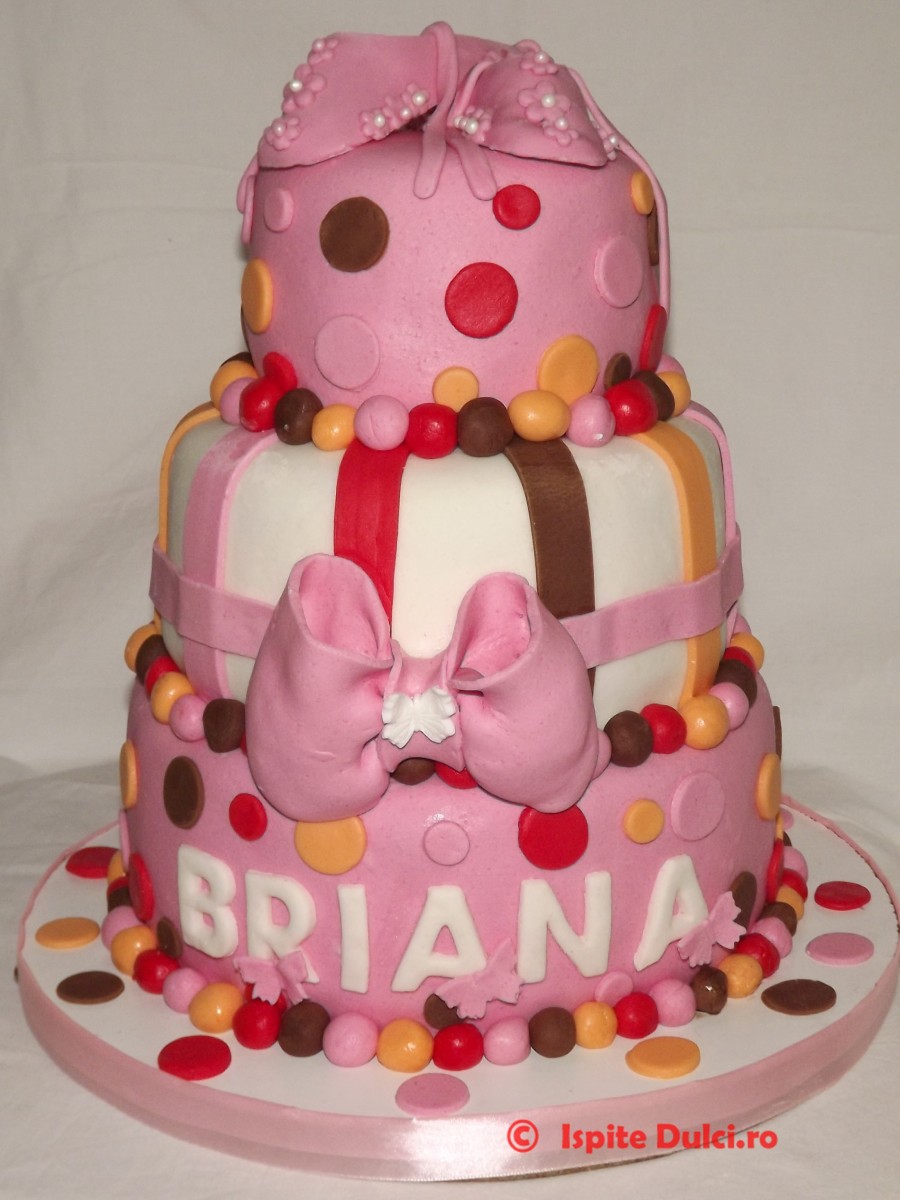 Tort de botez cu balerini Briana