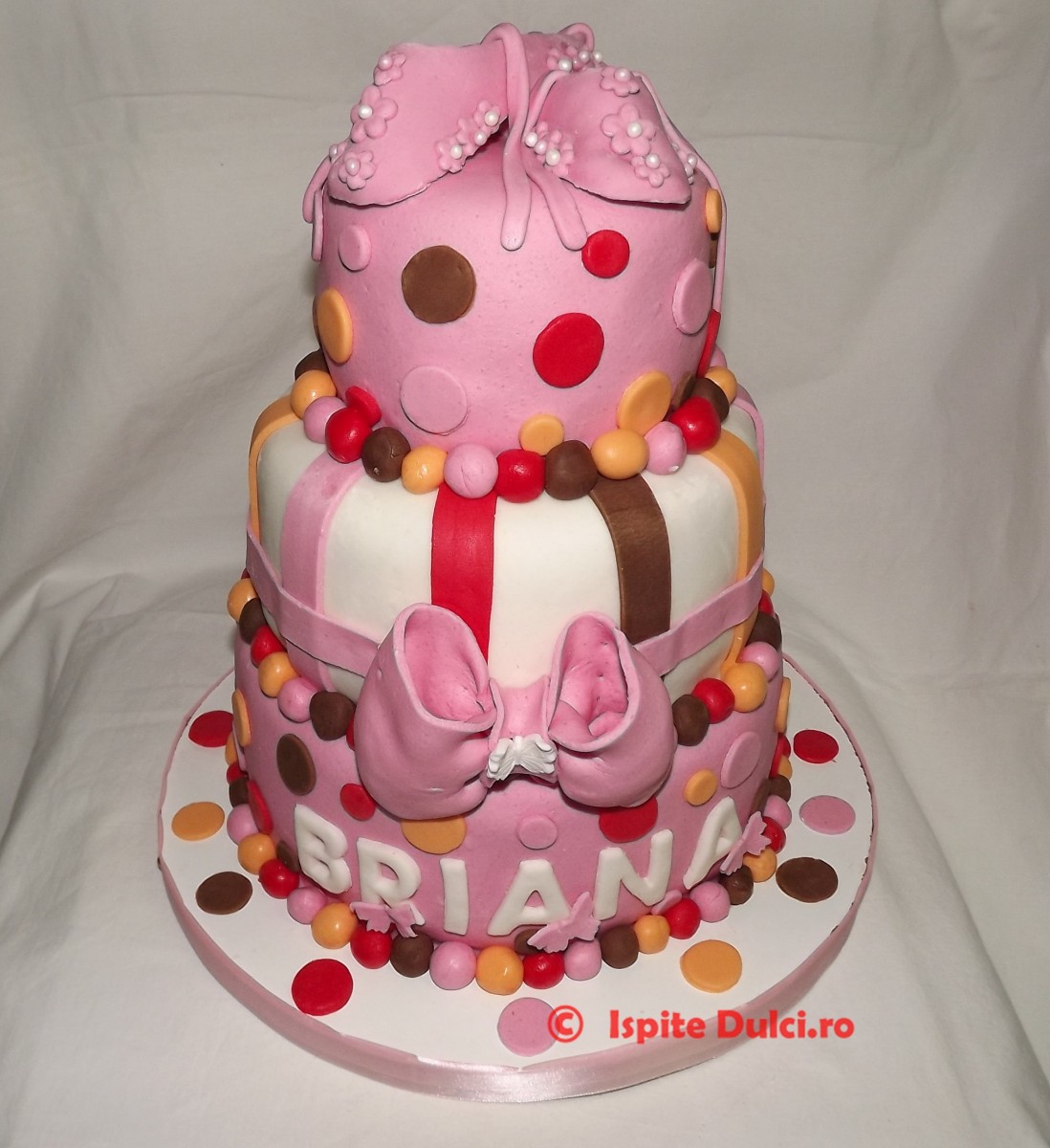 Tort de botez cu balerini Briana