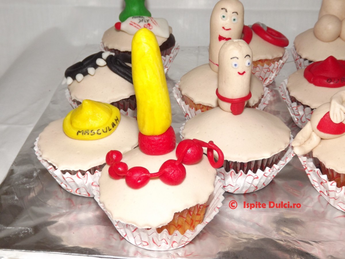 Cupcakes pt petrecerea burlacelor, burlacilor