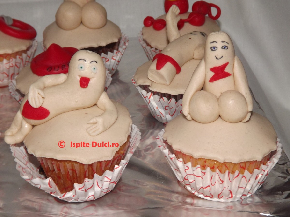 Cupcakes pt petrecerea burlacelor, burlacilor