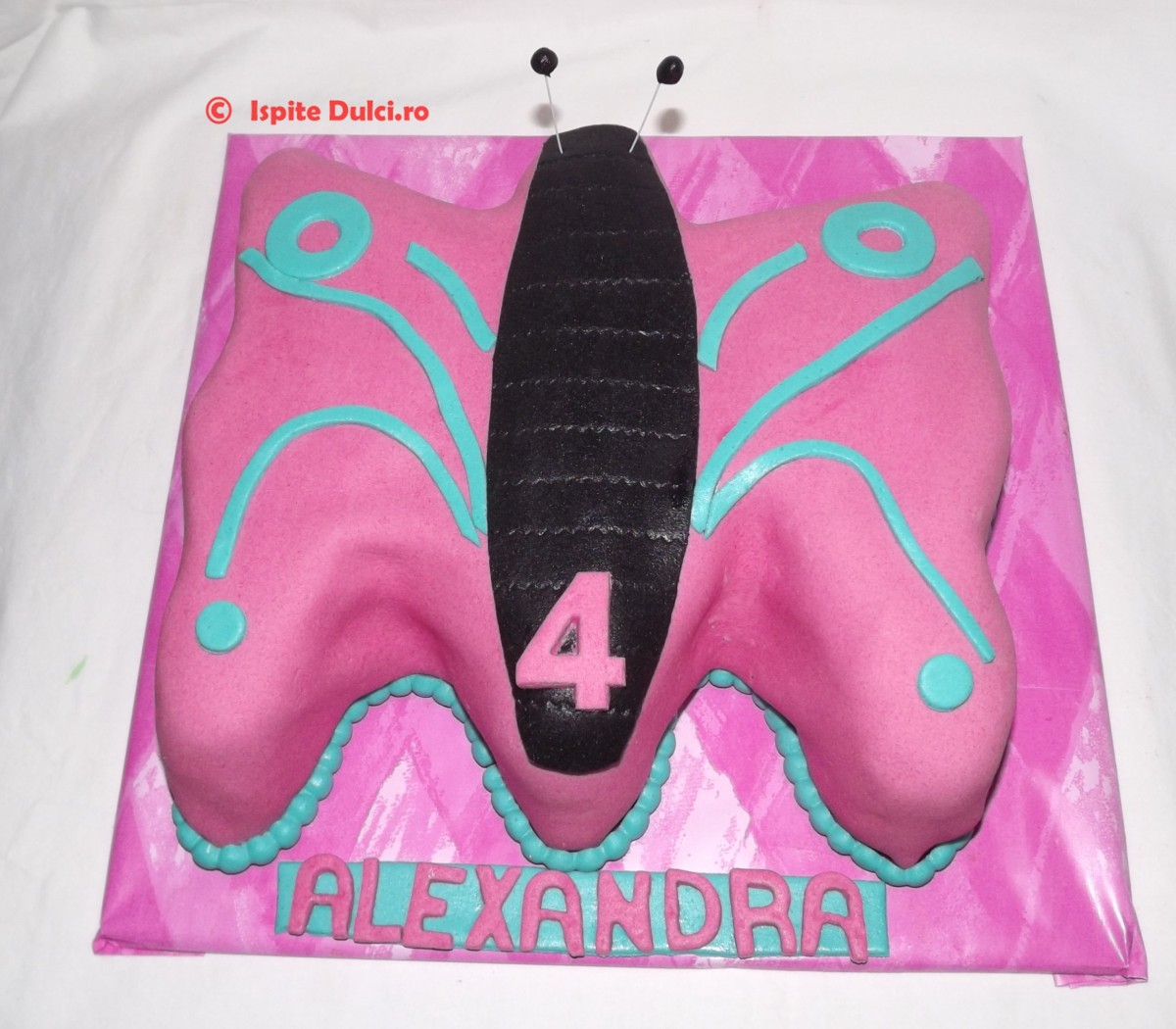 Tort fluturas