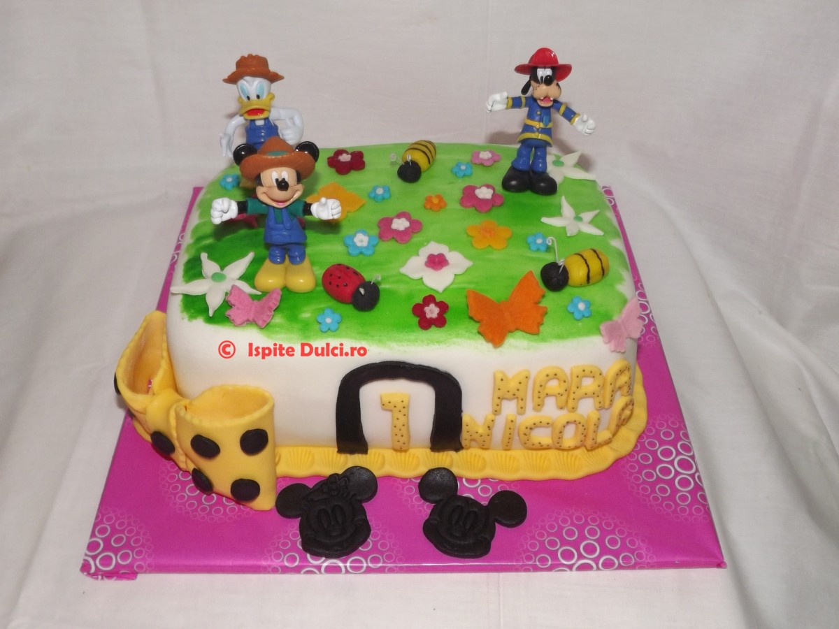 Tort cu Mickey Mouse pentru Mara