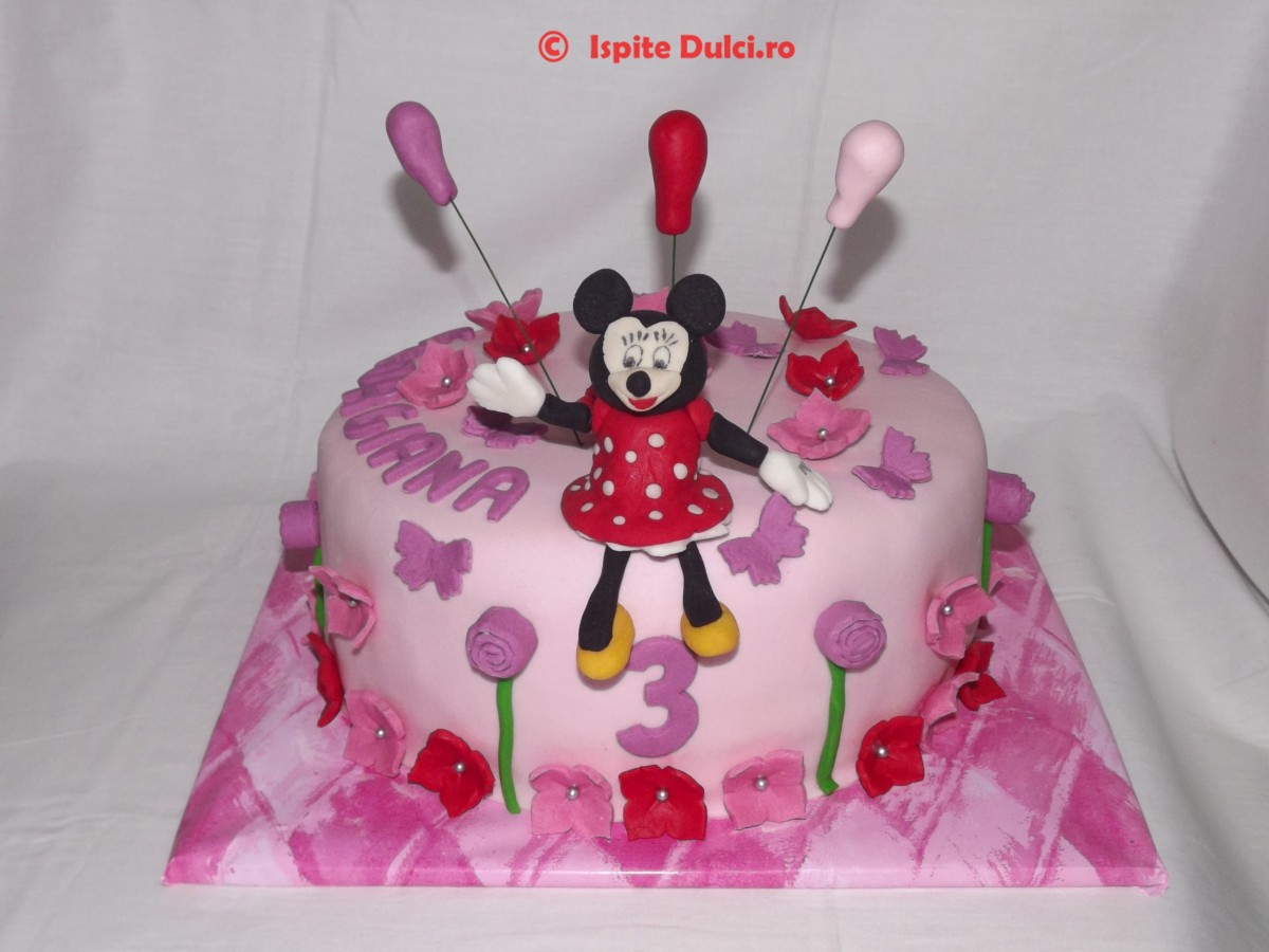 Tort cu Minnie Mouse pentru Georgiana