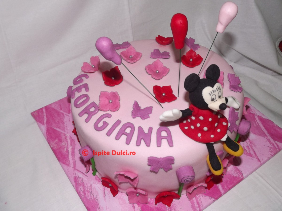 Tort cu Minnie Mouse pentru Georgiana
