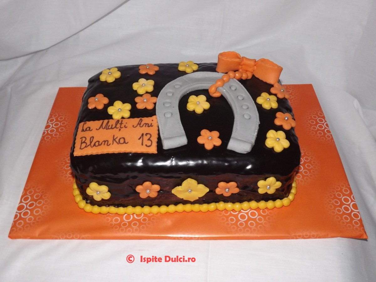 Tort cu potcoava