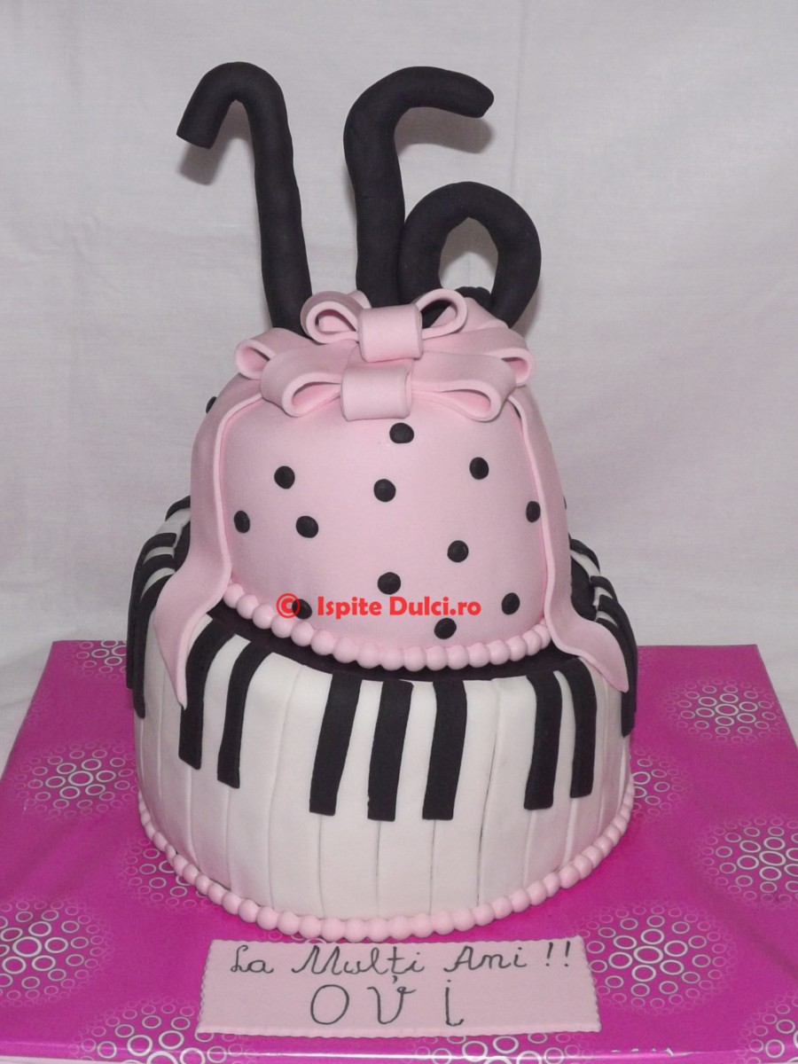 Tort cu partitura pentru Ovidia
