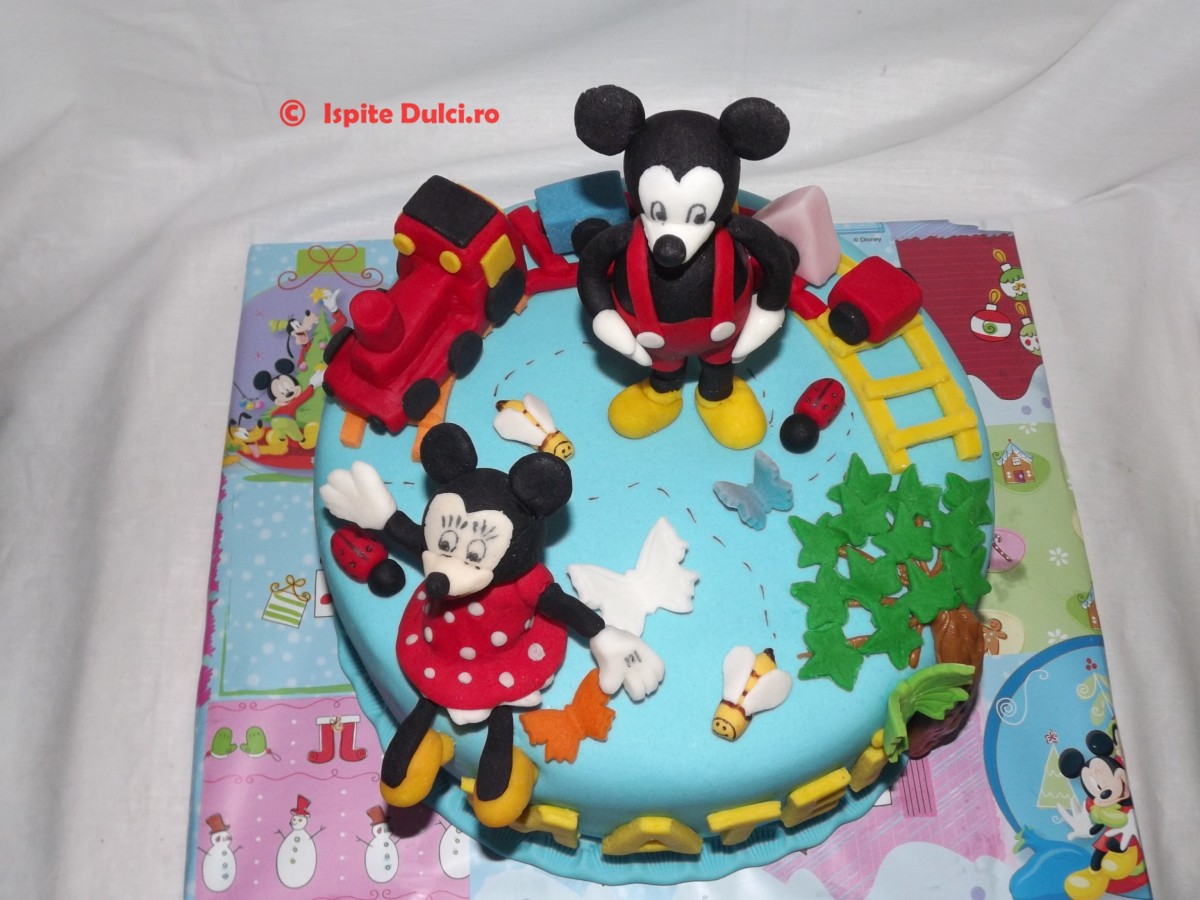 Tort cu Minnie si Mickey pentru Matei