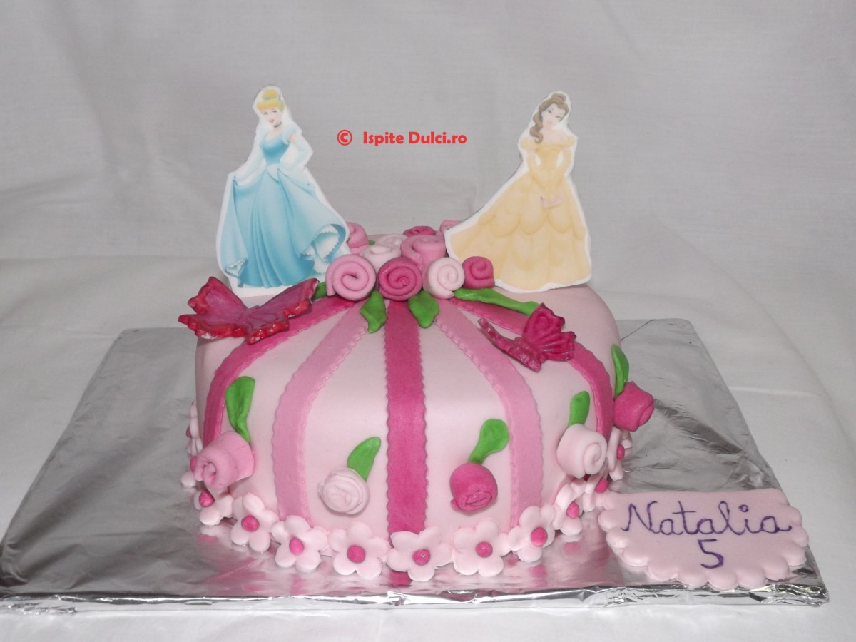 Tort cu printese pentru Natalia