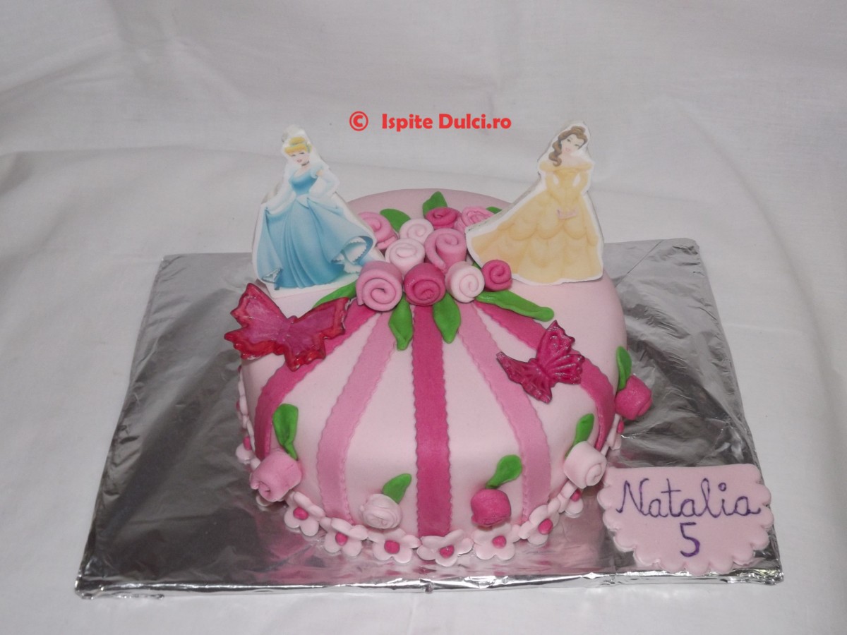 Tort cu printese pentru Natalia