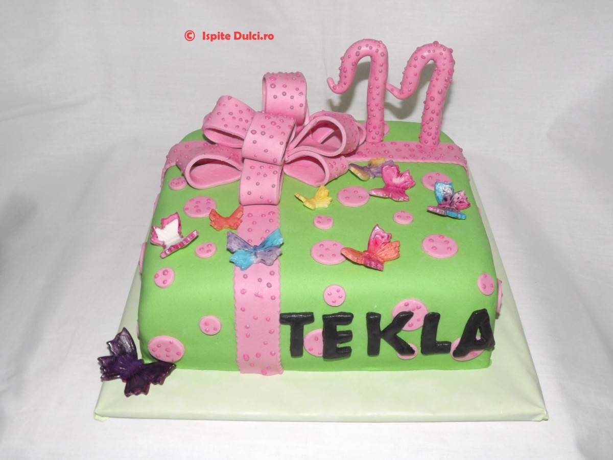 Tort cutie cadou Tekla