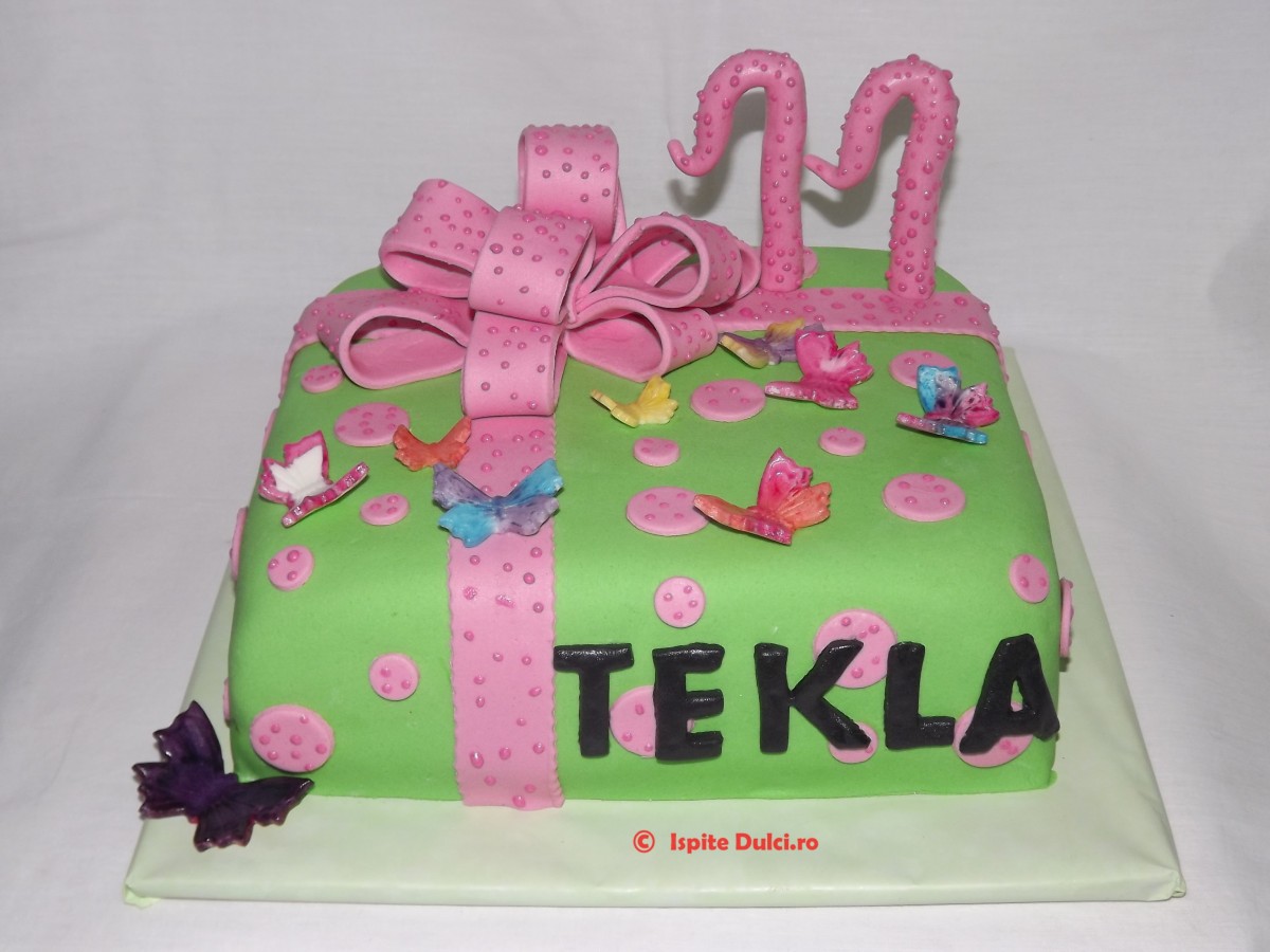 Tort cutie cadou Tekla