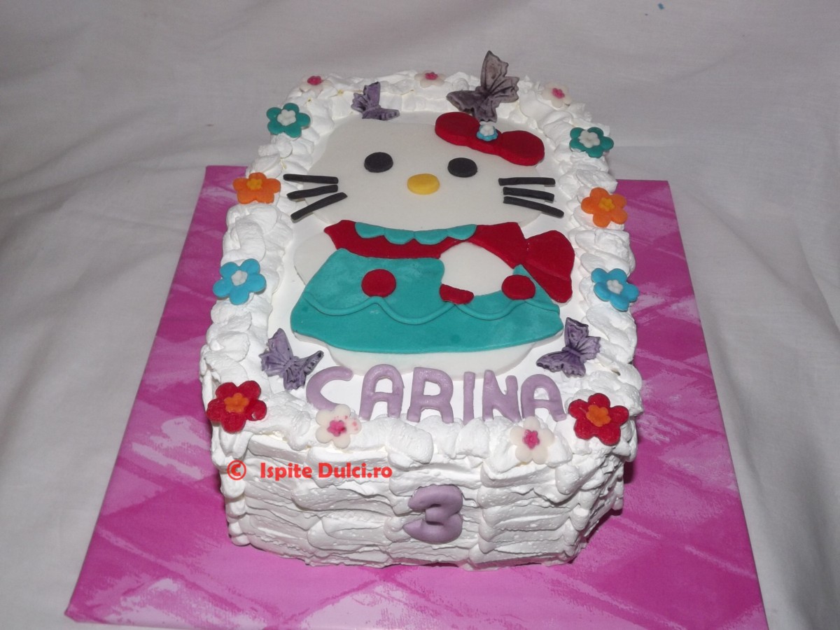 Tort Hello Kitty pentru Carina