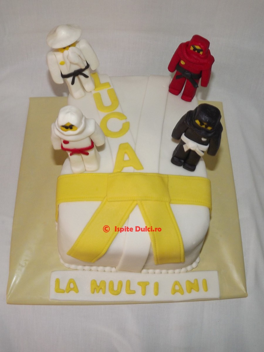 Tort kimono cu lego ninjago