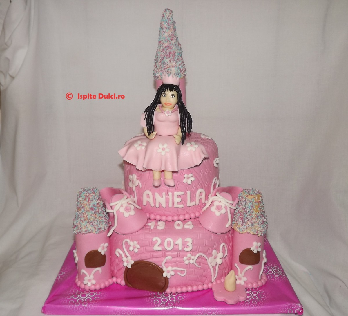 Tort castel de botez pentru Aniela