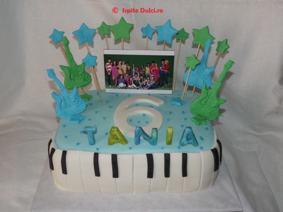 Tort LalaBand pentru Tania