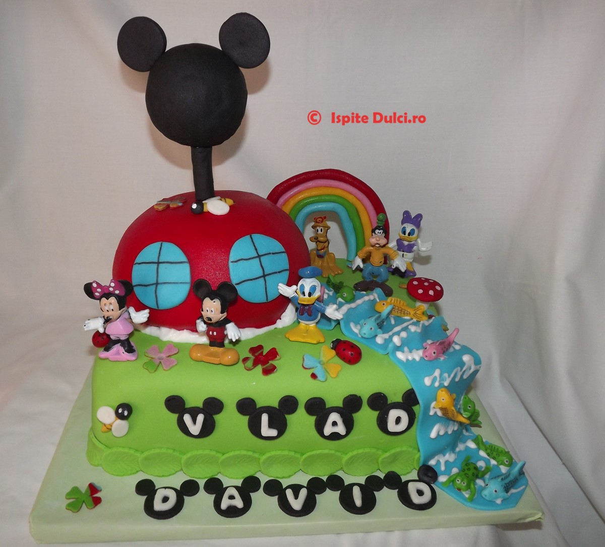 Tort clubul lui Mickey pentru Vlad
