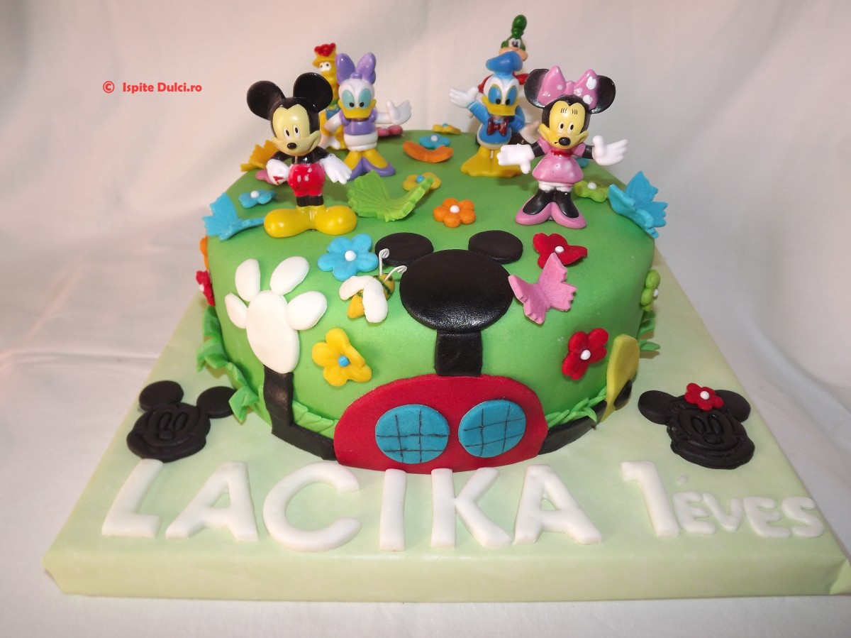 Tort cu Mickey si figurine pentru Lacika