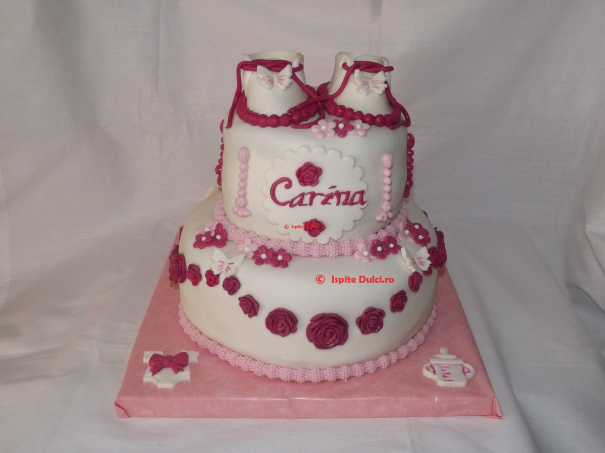 Tort de botez pentru Carina