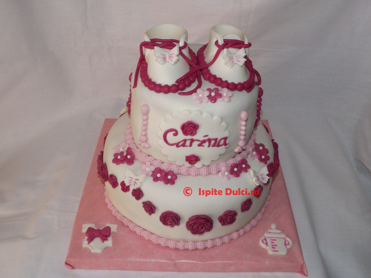 Tort de botez pentru Carina