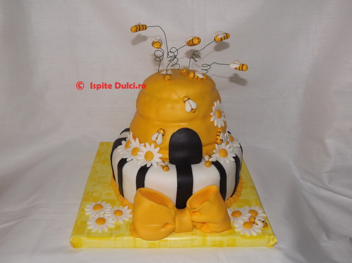 Tort cu stup de albine