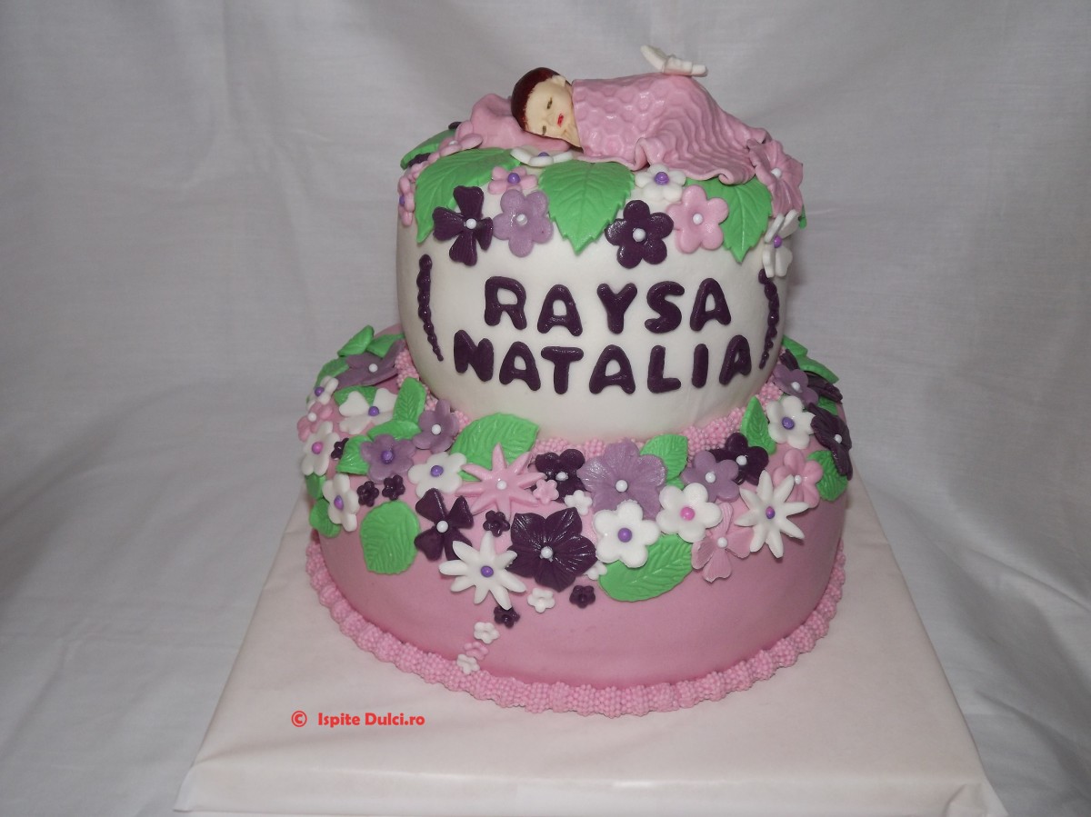 Tort de botez Raysa Natalia