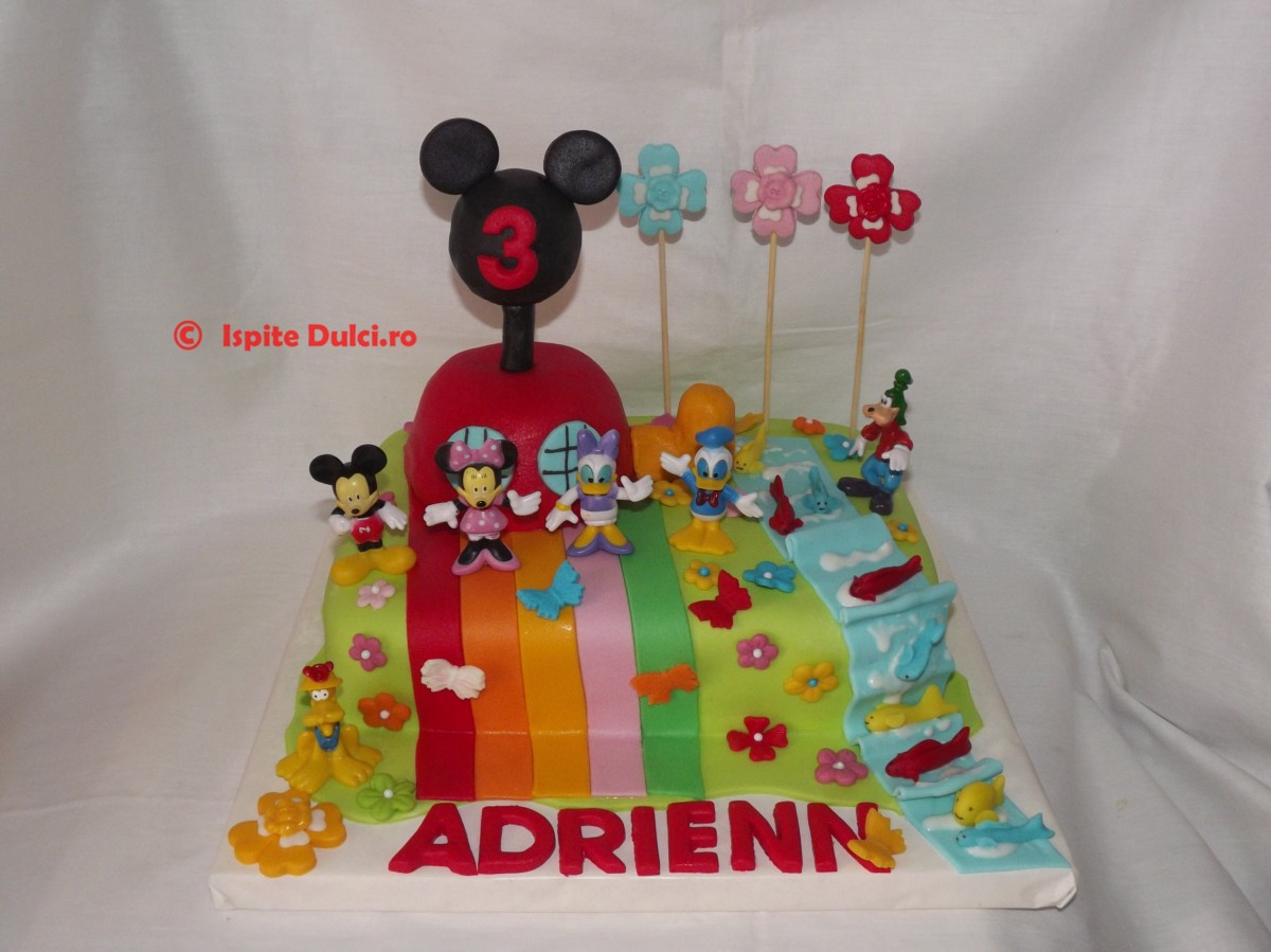 Tort clubul lui Mickey pentru Adrienn