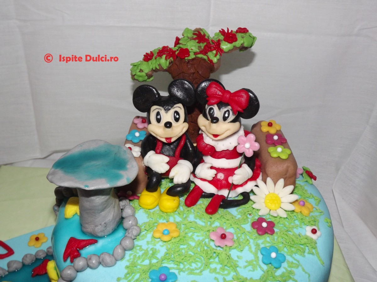 Tort cu Mickey si Minnie pentru Denisa