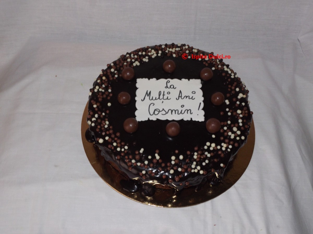 Tort cu mere, ciocolata si scortioara (Apple chocolate cake)