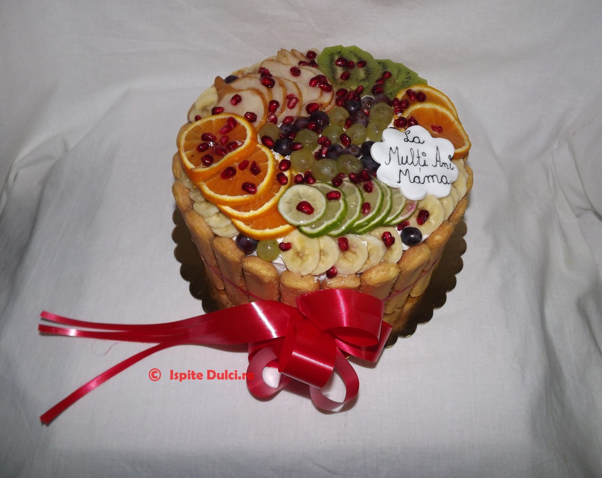 Tort cu crema de sampanie