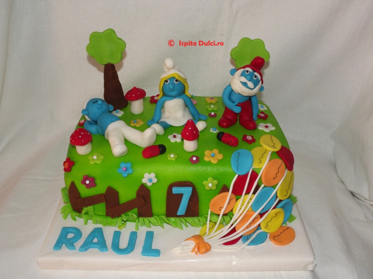 Tort cu strumfi pentru Raul