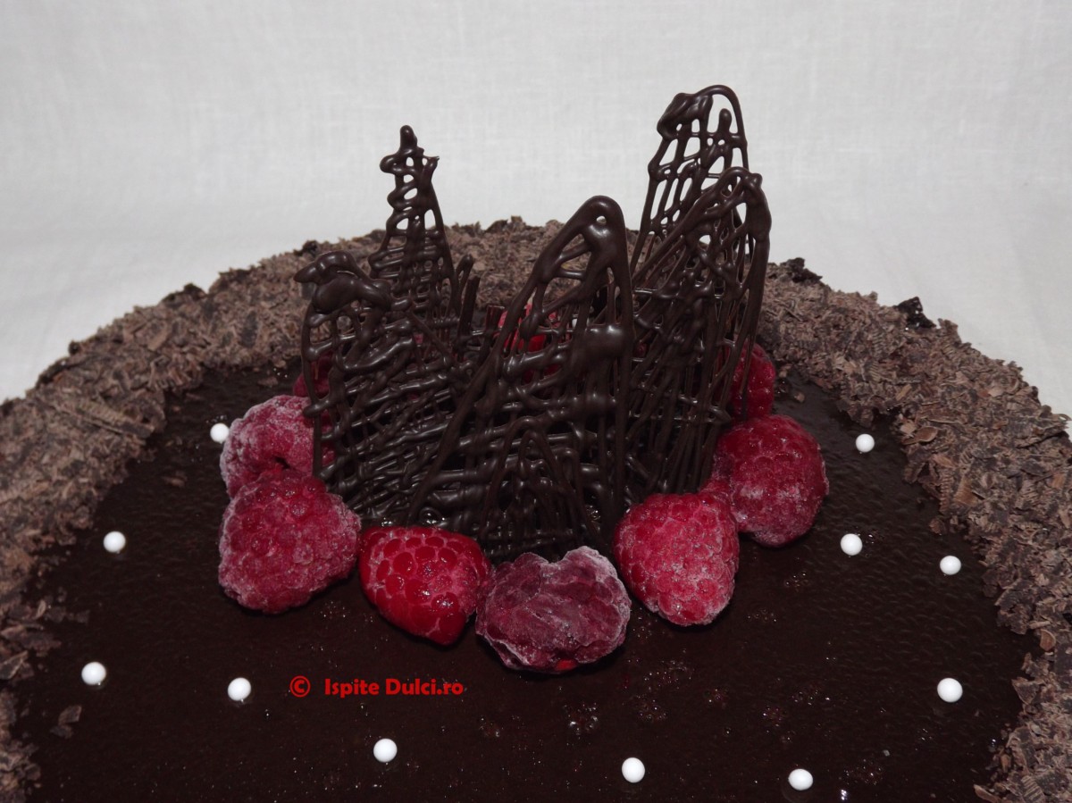 Tarta cu ciocolata