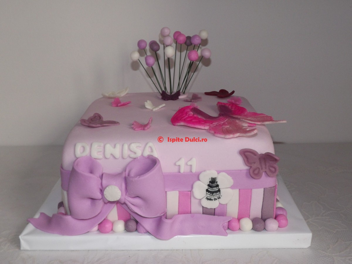 Tort cutie pentru Denisa