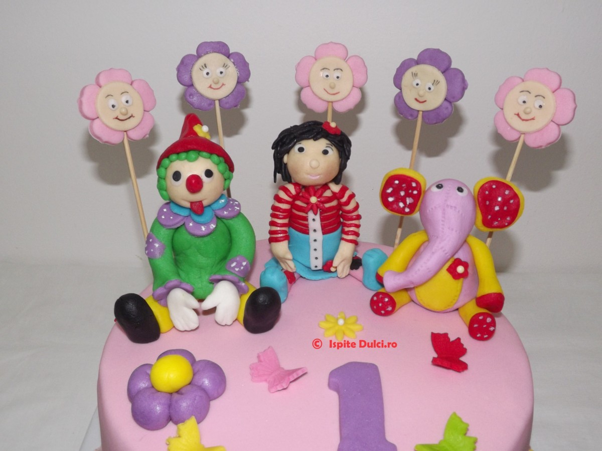 Tort cu fetita si jucarii pt Alisia