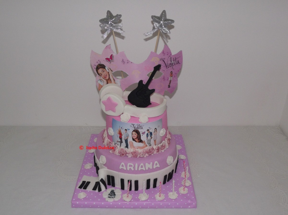Tort cu Violetta pentru Ariana