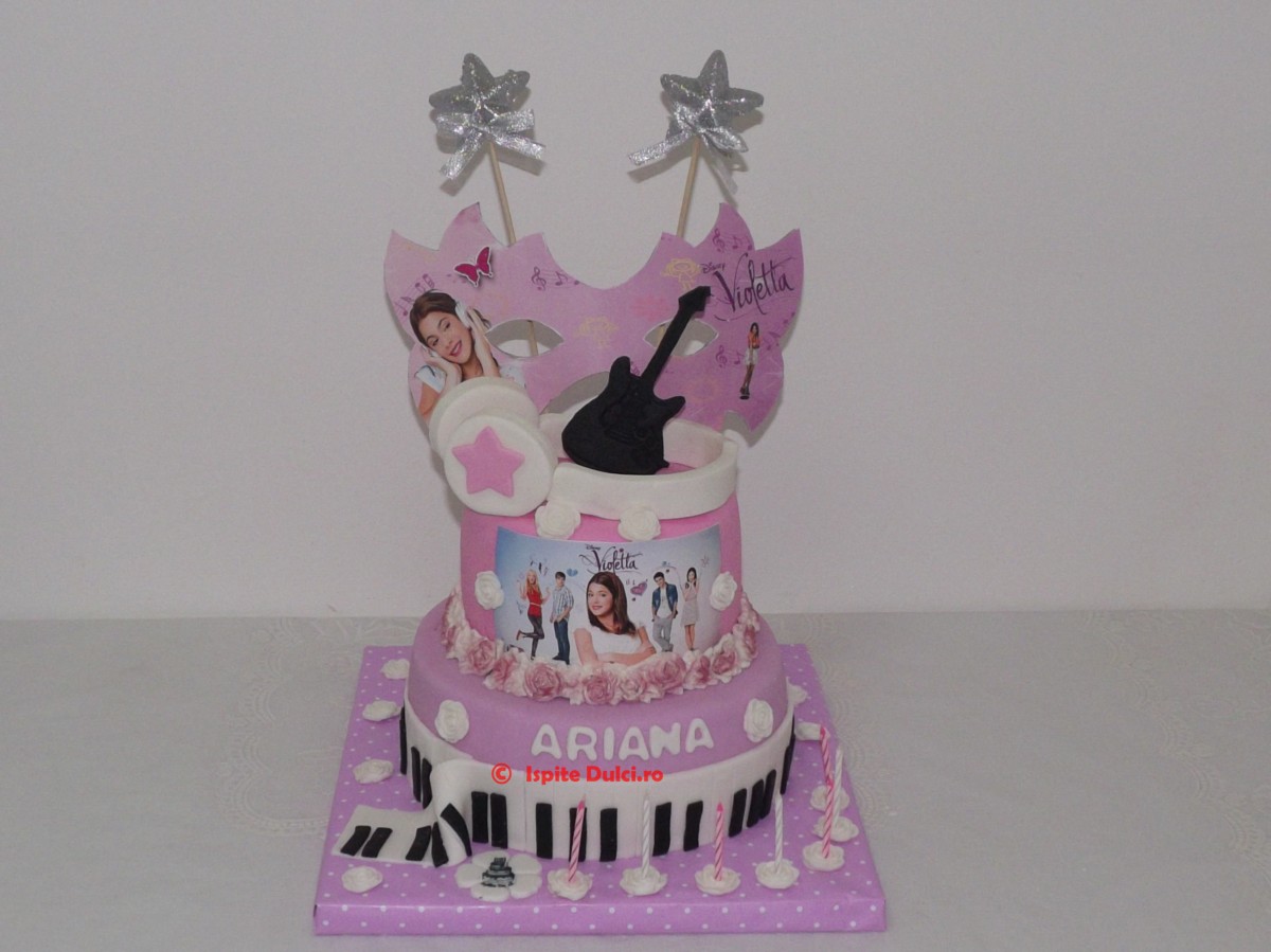 Tort cu Violetta pentru Ariana