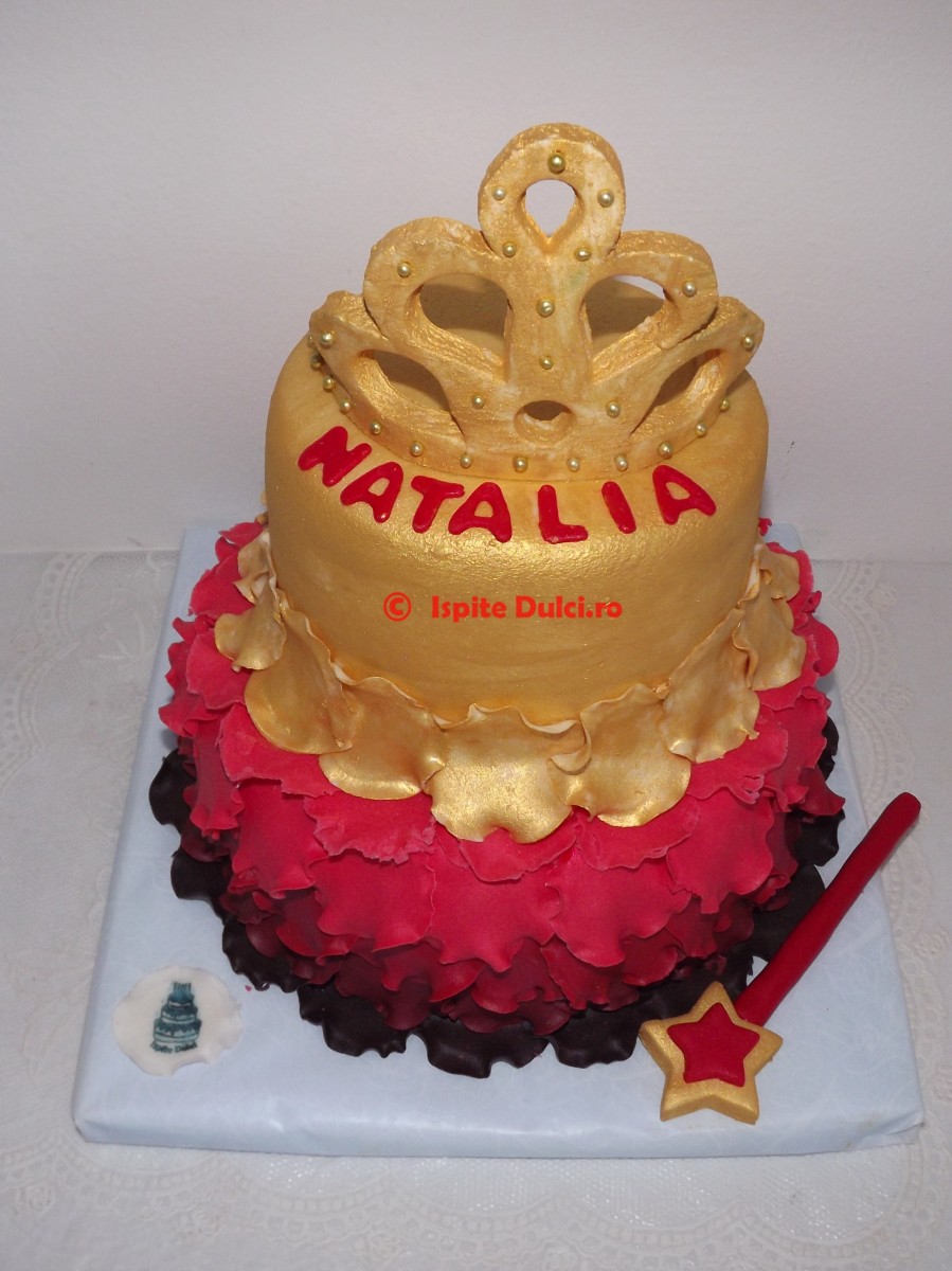 Tort cu diadema pentru Natalia