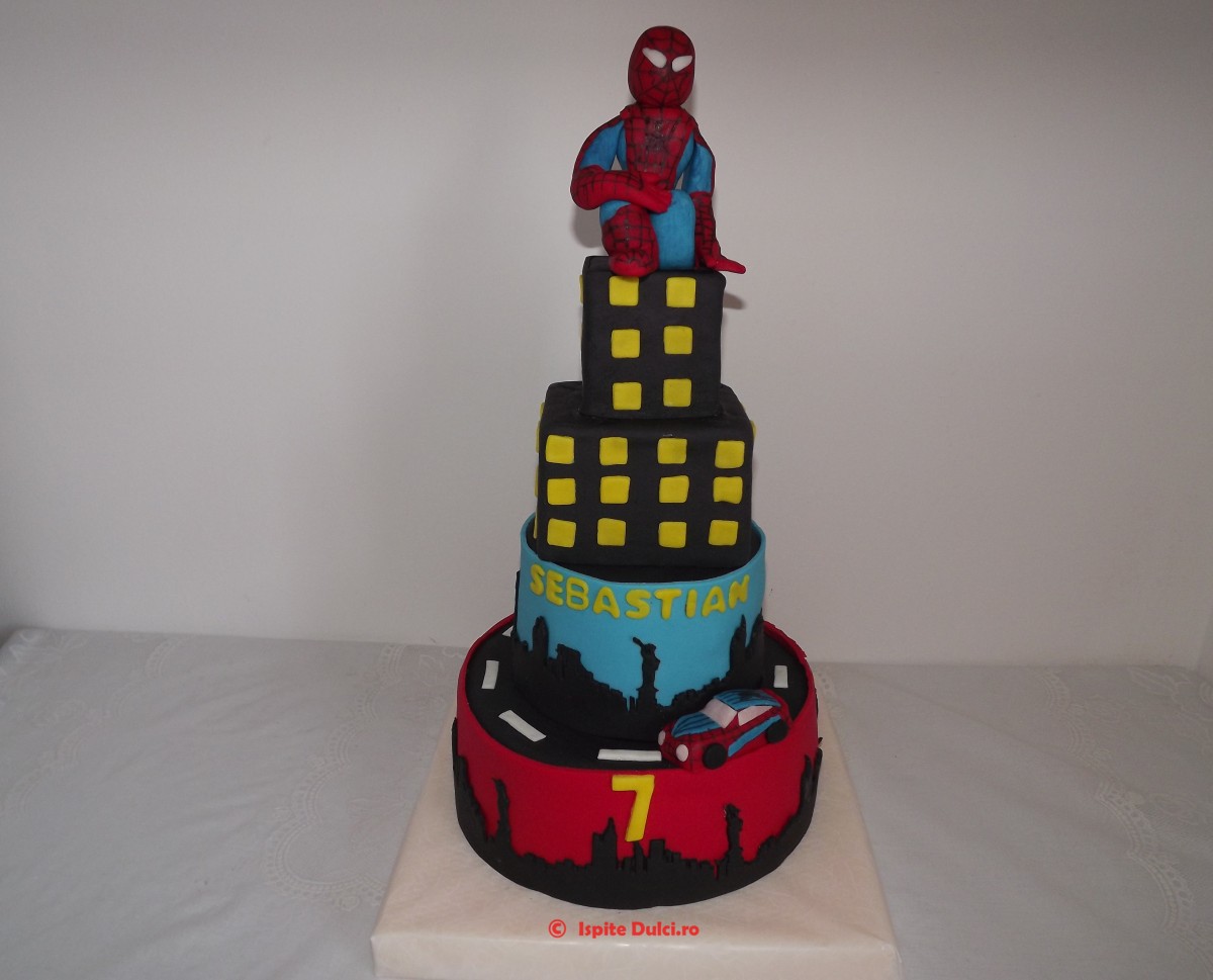 Tort spiderman pentru Sebastian
